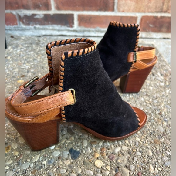 Frye Bohemian Whipstitch Suede Stacked Heel Black Peep Toe Boots Size 10 - Picture 8 of 12